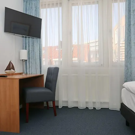 Golfzicht Hotel 3*
